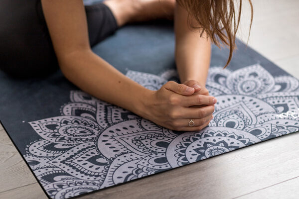 Mata do jogi Yoga Design Lab – MANDALA SAPPHIRE – 1mm Maty do jogi kauczukowe