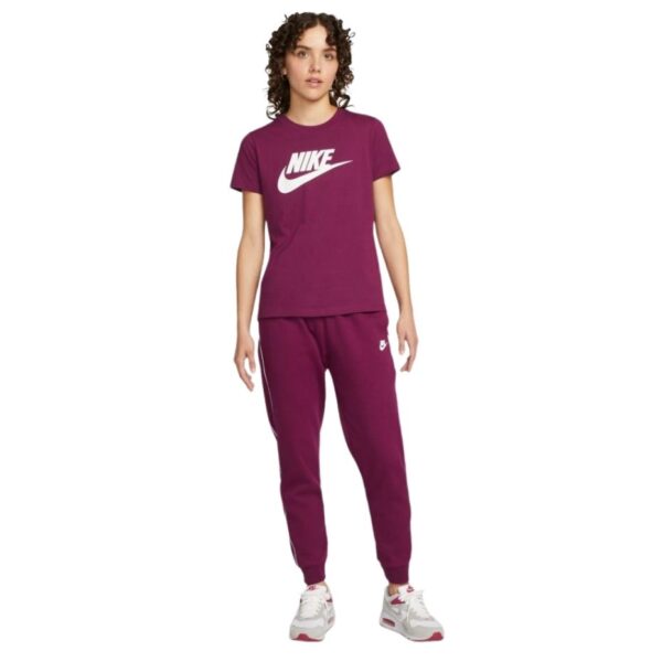 Koszulka damska Nike Nsw Tee Essntl Icon Futur fioletowa BV6169 610 Topy i bluzy