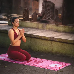 Mata do jogi kauczukowa MOONHOLI – LOVE 3mm Maty do jogi kauczukowe